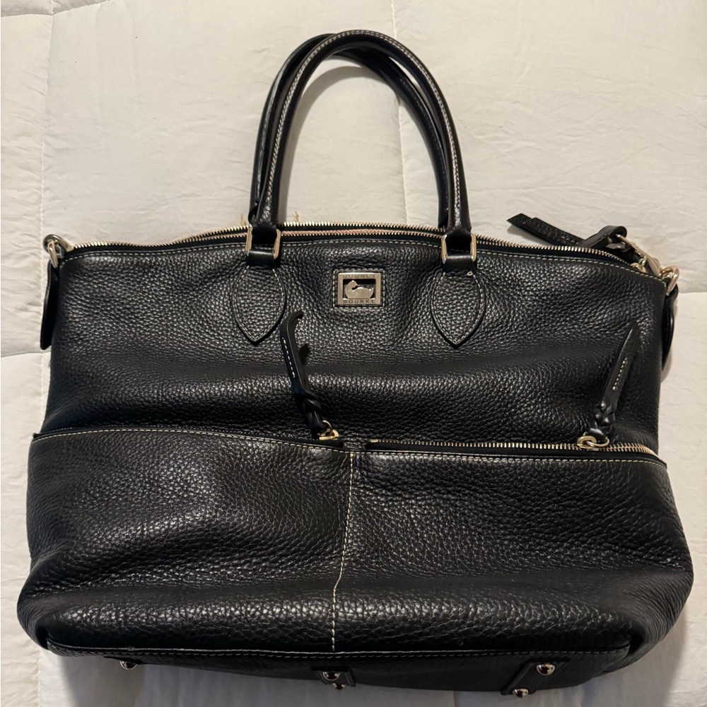 DOONEY & BOURKE BLACK BAG WITH SILVER HARDWARE